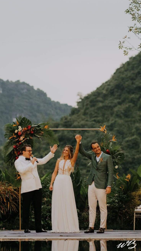 Elopement ceremony among the limestone karsts of Ninh Binh, northern Vietnam